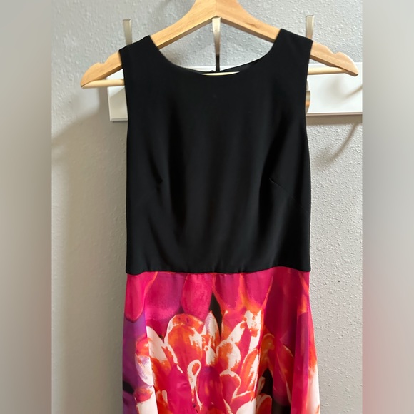 Kensie High Low Floral Dress - Picture 12 of 13